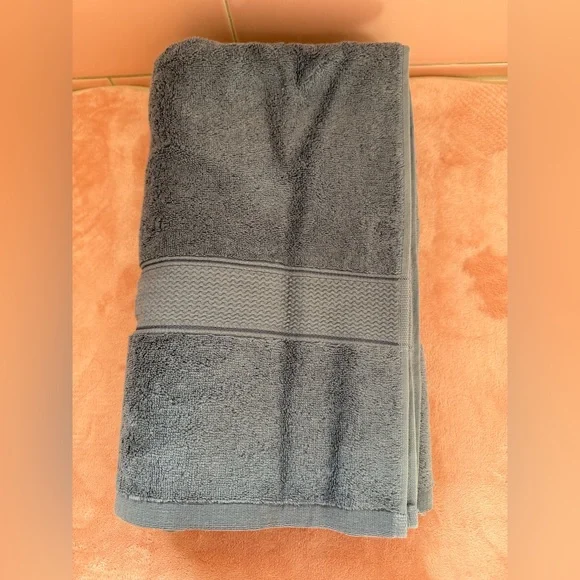 🦋The Turkish Towel Company Bath Towel Lake Blue Soft Absorbent BRAND NEW - Picture 3 of 4
